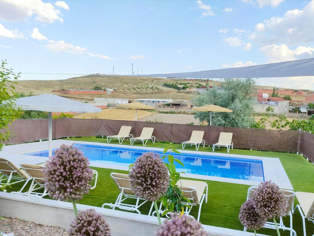 Los Laureles Casa Rural Urda Exterior photo