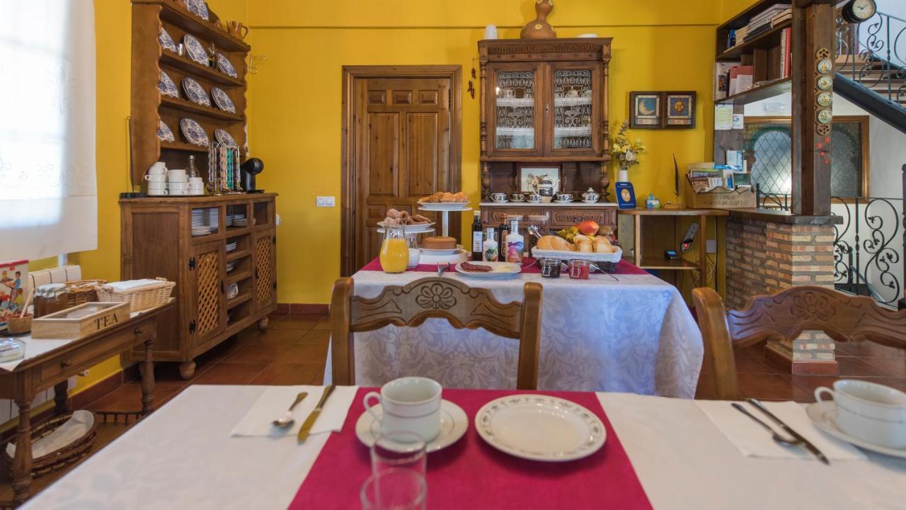 Los Laureles Casa Rural Urda Exterior photo